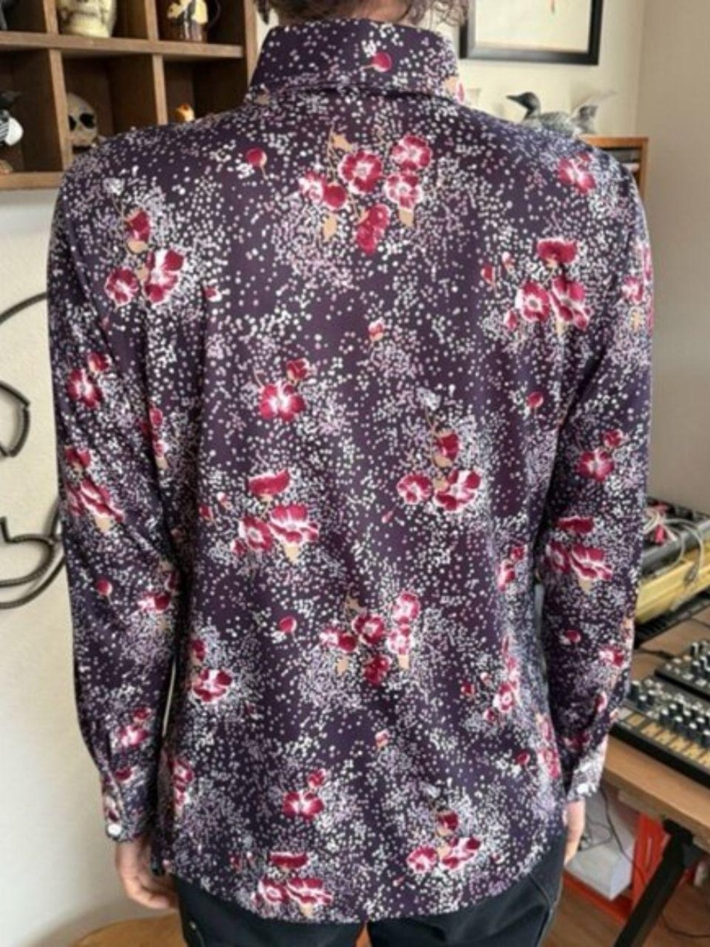 Vintage 60s 70s Purple Abstract Floral AOP Button Down Blouse ~ Size Medium - Picture 5 of 7